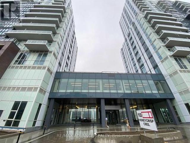 521 10 Honeycrisp Crescent, Vaughan, ON, L4K 0M7 condo for sale | Listing ID N13637 | Royal LePage