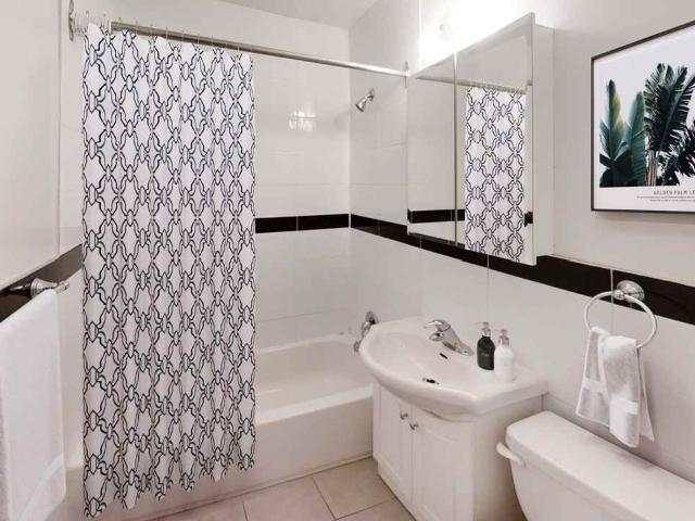 521 Finch Avenue West 2 Bedroom Apartment for Rent at 521 Finch Ave W, Toronto, ON M2R 1N3 Branson