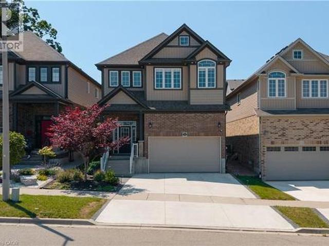 522 Woodbine Avenue, Kitchener, ON, N2R 1Y9 house for sale | Listing ID 40853 | Royal LePage