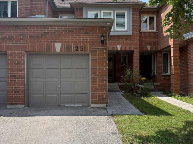 5230 Glen Erin Drive, Mississauga | 3Beds/4Bath, Townhouse, $3,500/mo | Condos. Ca