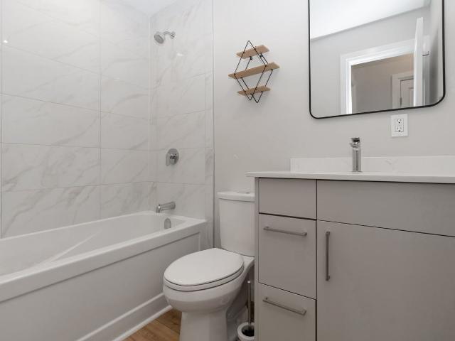 523 Bay St, Midland, ON L4R 1L2, Canada 2 Bedroom Apartment for Rent at 523 Bay St, Midland, ON L4R 1L2