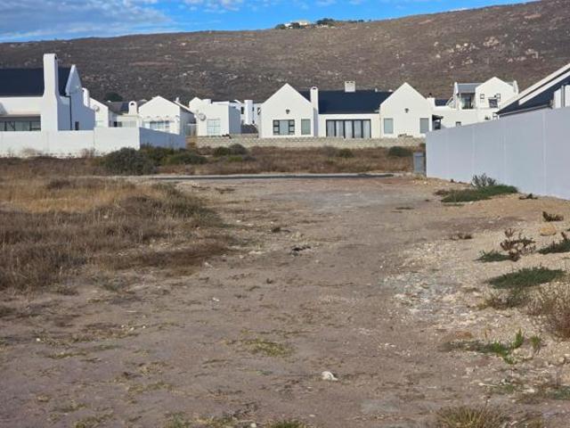 523 m² Land available in Harbour Lights