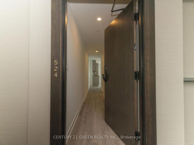 524 1 Dundas Street E, Oakville | 1+1Beds/1Bath, Condo, $2,100/mo | Condos. Ca