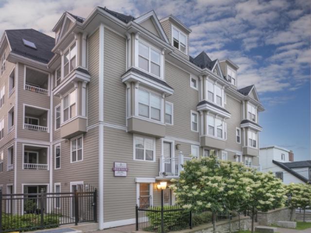 5251 South St, Apt 104Halifax, NSB3J 4B2