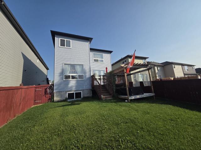 5252 17 Avenue SW 3 Bedroom Apartment for Rent at 5252 17 Ave Sw, Edmonton, AB T6X 1X8 Walker