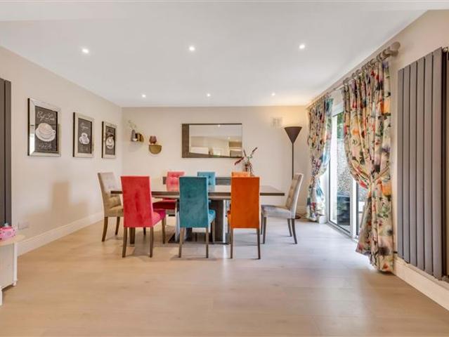 525,000 | 16 Balreask Manor, Trim Road, Navan, Co. Meath Sherry FitzGerald Reilly 5000 MyHome. Ie Residential