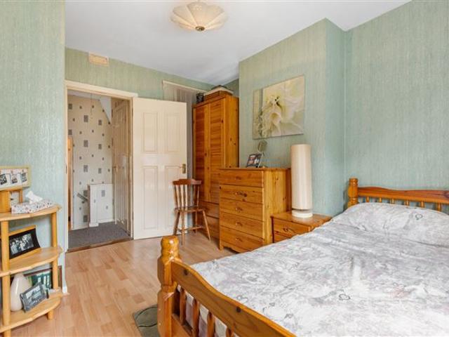 525,000 | 17 O'Rourke Park, Sallynoggin, Co. Dublin DNG Dun Laoghaire 5011 MyHome. Ie Residential