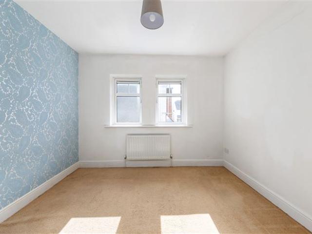 525,000 | 236 Laraghcon, Lucan, Co. Dublin Sherry FitzGerald Lucan 5001 MyHome. Ie Residential