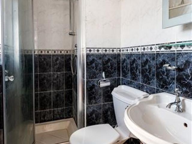 525,000 | 23 Grangebrook Avenue, Rathfarnham, Dublin 16 DNG Rathfarnham 5004 MyHome. Ie Residential