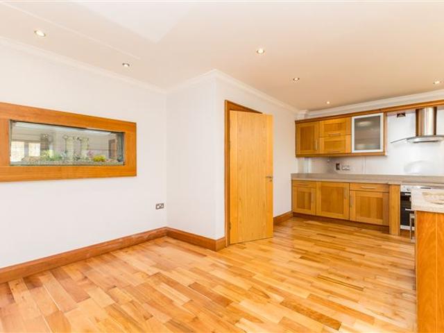 525,000 | 53 Brides Glen Park, Swords, County Dublin Corry Estates 4840 MyHome. Ie Residential