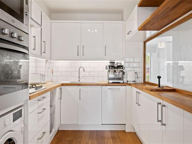 525,000 | 60 Radcliff Hall, St. John's Road, Sandymount, Dublin 4 Owen Reilly 5005 MyHome. Ie Residential