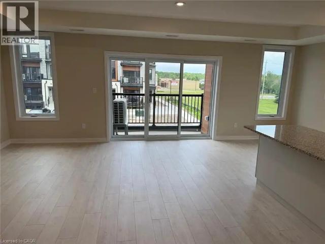 525 ERINBROOK Drive Unit# B038