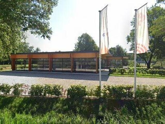 525 m2 office space for rent in Tiel