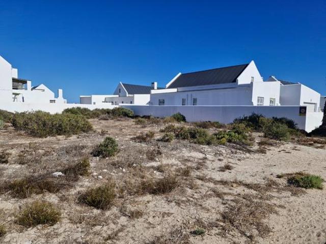 525 m² Land available in Lampiesbaai