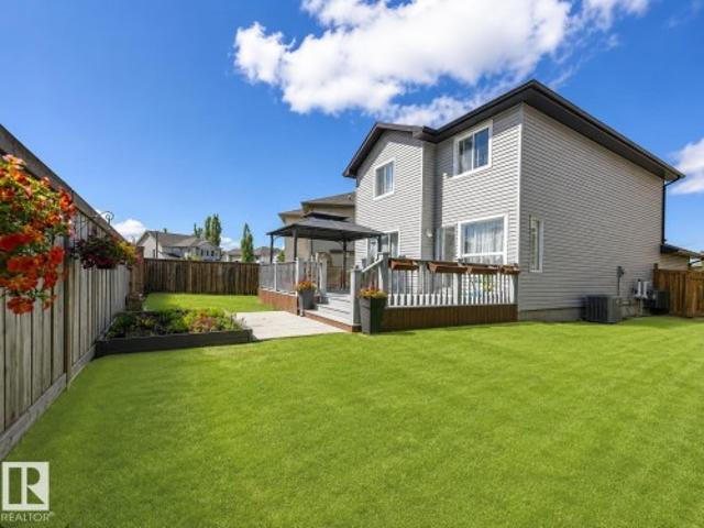 526 173A Street, Edmonton, AB, T6W 2A5 house for sale | Listing ID E4497 | Royal LePage