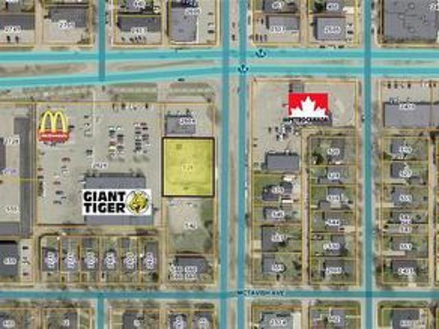 526 26Th Street, Brandon, MB, R7B 2B1 Luxury House for sale | Listing ID 202608 | Royal LePage Carriage Trade Luxury Properties