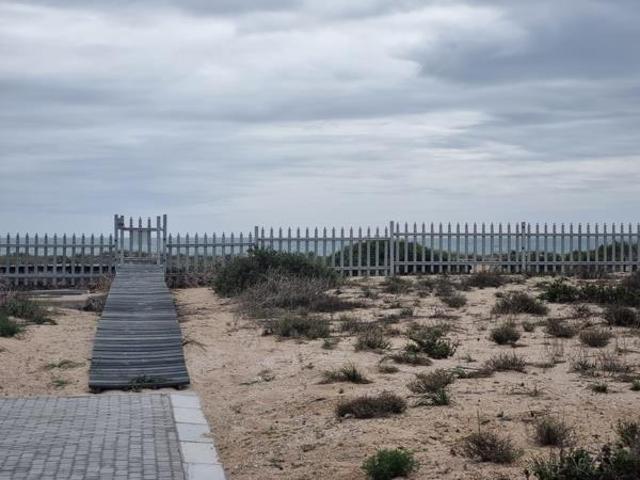 526 m² Land available in Velddrif