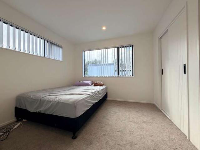 5/27 Britton Avenue, Mt Roskill, Auckland City