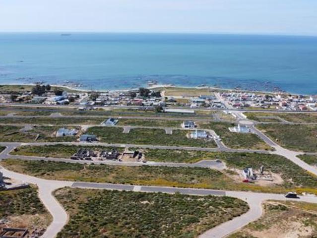 527 m² Land available in Steenbergs Cove