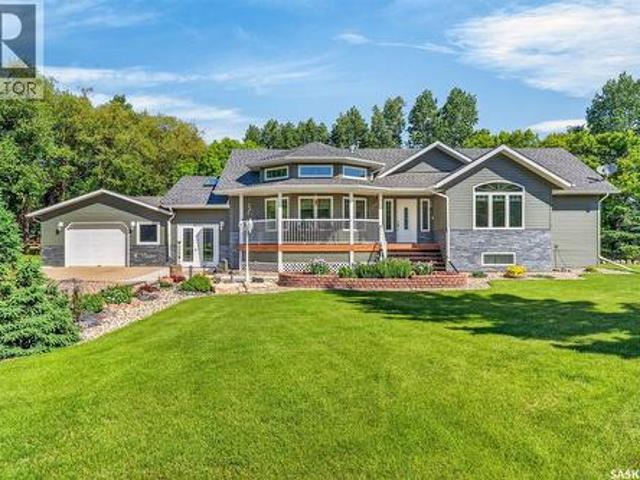 527 Mcallister Avenue, Porcupine Plain, SK, S0E 1H0 Luxury House for sale | Listing ID SK041129 | Royal LePage Carriage Trade Luxury Properties