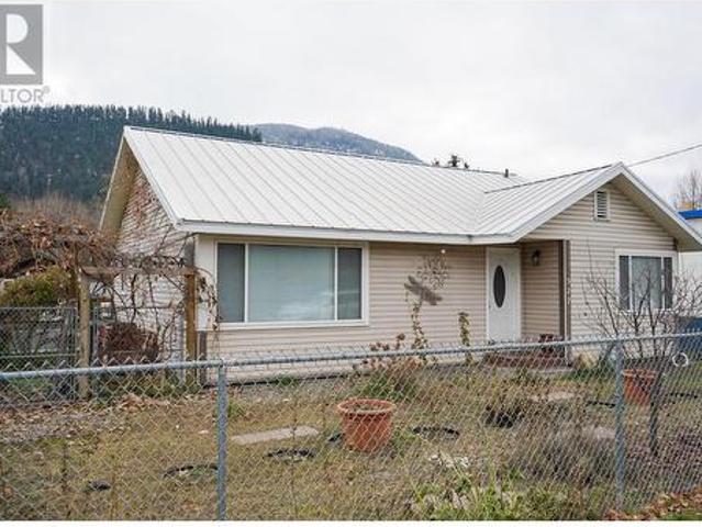 527 Shuswap Avenue, Chase, BC, V0E 1M0 house for sale | Listing ID 10329 | Royal LePage