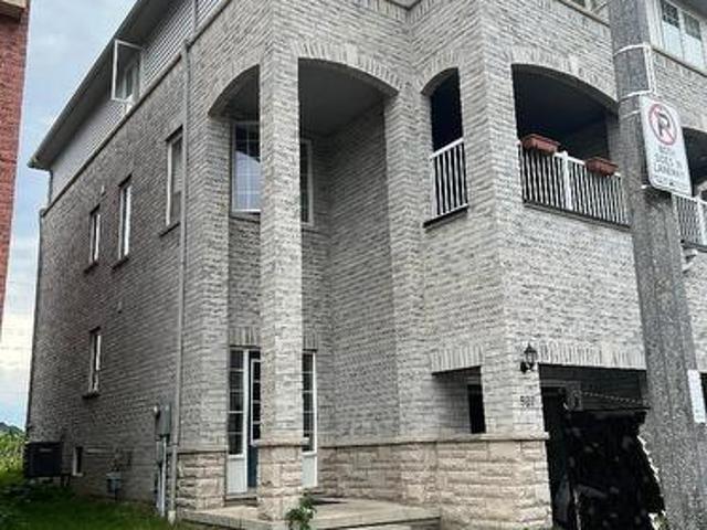 527 Rossland Road E, Ajax, ON, L1Z 0K8 house for sale | Listing ID E11906 | Royal LePage