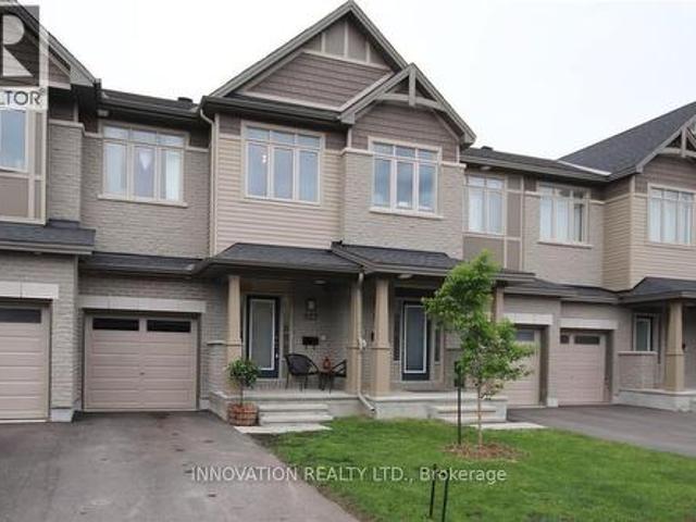 527 Rioja Street, Ottawa, ON, K2S 0V9 house for lease | Listing ID X13477 | Royal LePage
