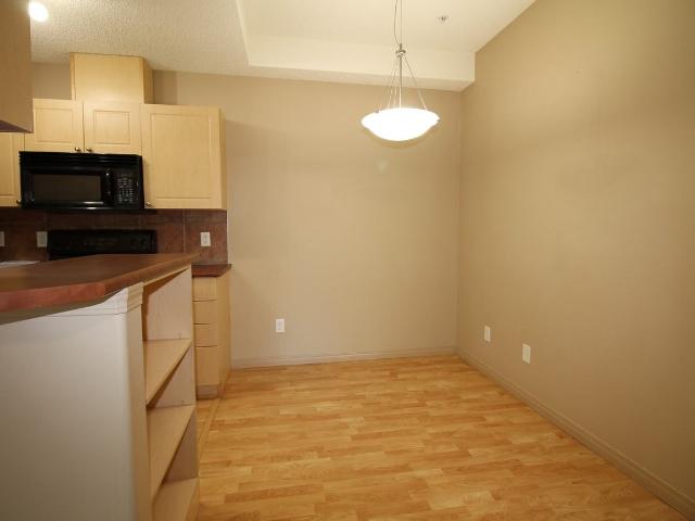 5280 Terwillegar Blvd NW #208 2 Bedroom Apartment for Rent at 5280 Terwillegar Blvd Nw, Edmonton, AB T6R 3T9 Terwillegar Towne