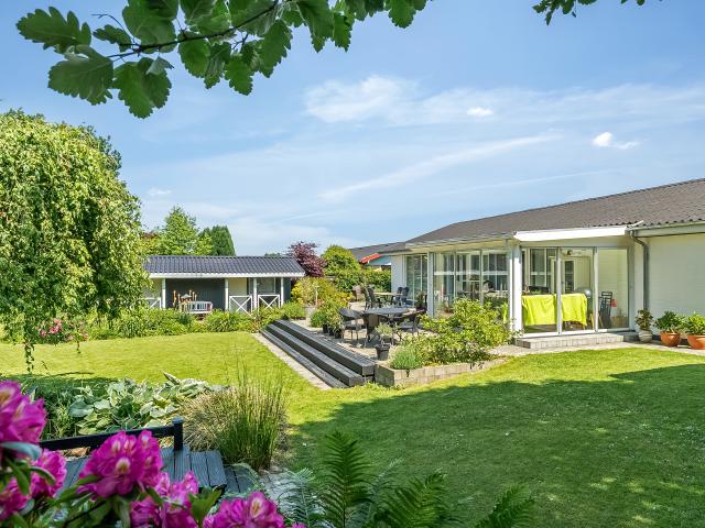 529 2 Pilevej 1, Skrillinge Indflytningsklar 1 plans villa med stor have og dobbelt garage RealMæglerne