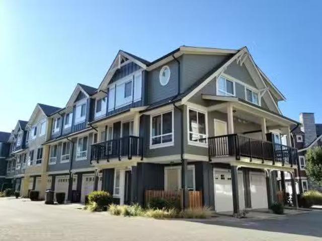 52 430 Duncan Street, New Westminster, BC, V3M 0M2 townhouse.
