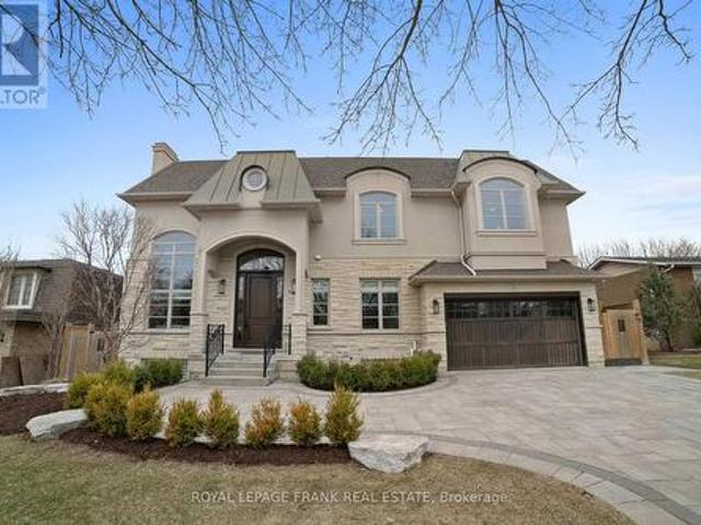 52 Wootten Way N, Markham Village, ON, L3P 2Y4 Luxury House for sale | Listing ID N12147 | Royal LePage Carriage Trade Luxury Properties