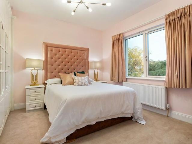52 AVOCA PARK, BLACKROCK, CO. DUBLIN, A94 E3T3