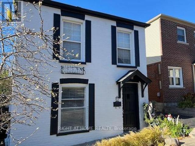 52 Beresford Avenue, Toronto, ON, M6S 3A8 house for sale | Listing ID W13516 | Royal LePage