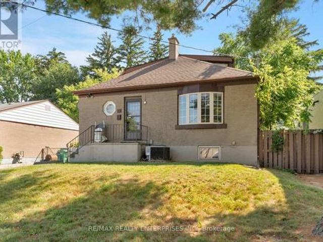 52 Briarwood Avenue, Mississauga, ON, L5G 3N6 house for sale | Listing ID W13614 | Royal LePage