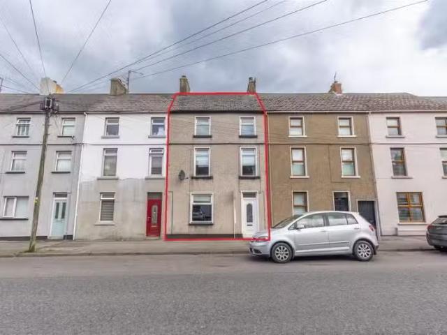 52 Charlotte Street