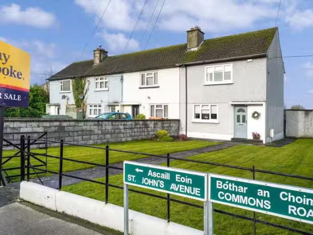 52 Commons Road, D22 K2E4, Clondalkin, Dublin 22 is for sale