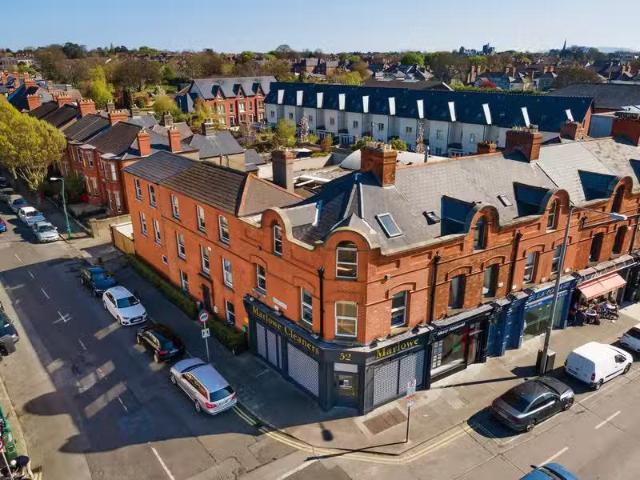 52 Clontarf Road, Clontarf, Dublin 3, D03E2K3 is for sale