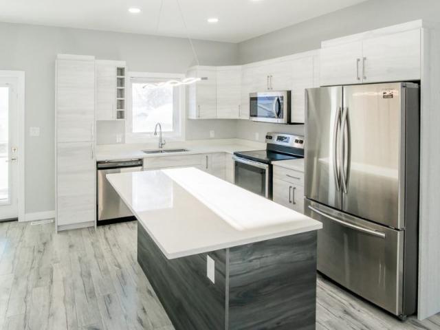 52 Crystal, Winnipeg, MB