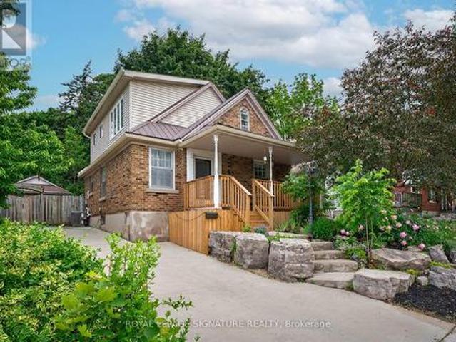 52 Dane Street, Kitchener, ON, N2H 3H7 house for sale | Listing ID X13454 | Royal LePage