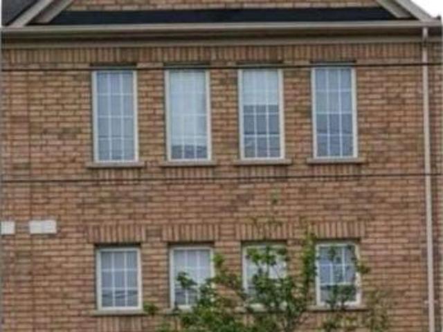 52 Ignatius Lane, Toronto, ON, M1E 0A3 house for sale | Listing ID E13099 | Royal LePage