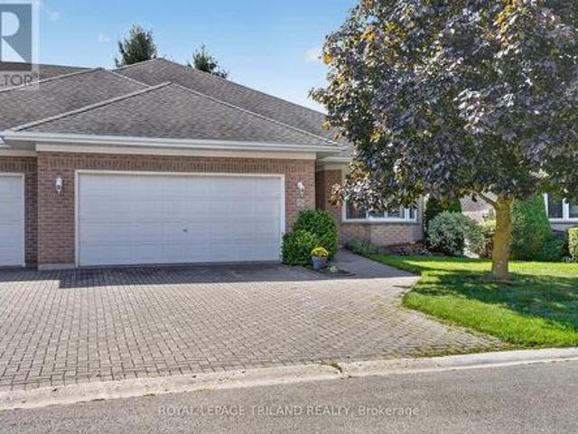 52 Ilderbrook Circle, Middlesex Centre Ilderton, ON, N0M 2A0 house for sale | Listing ID X13705 | Royal LePage
