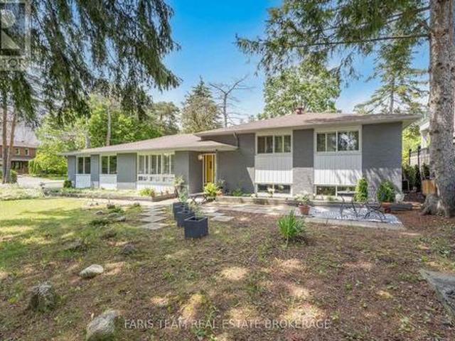 52 May Avenue, Richmond Hill, ON, L4C 3S6 house for sale | Listing ID N13478 | Royal LePage