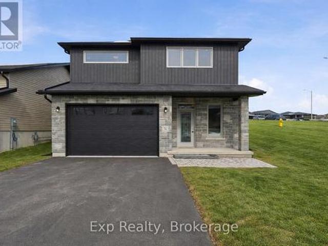 52 Meagan Lane, Quinte West Frankford Ward, ON, K0K 2C0 house for lease | Listing ID X13444 | Royal LePage