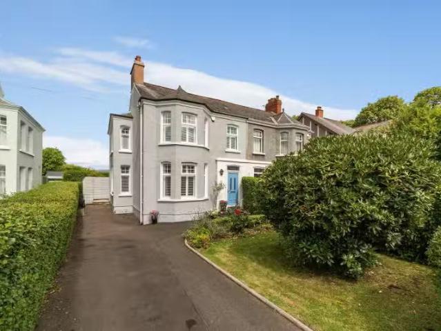 52 North Road