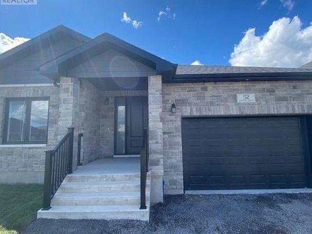 52 Potter Drive, Loyalist, ON, K0H 2H0 house for sale | Listing ID X13505 | Royal LePage
