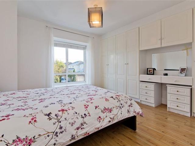 52 Riverwood Gardens, Castleknock, Dublin 15 Sherry FitzGerald Castleknock 4871 MyHome. Ie Residential