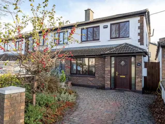 52 Seabury Crescent, Malahide, Co. Dublin, K36RW27 is for sale