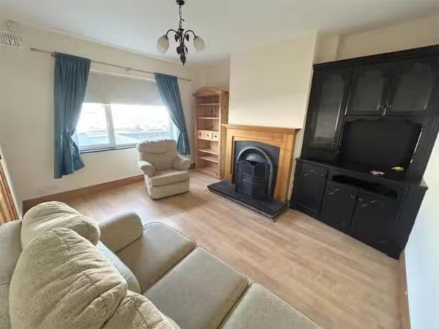 52 St. Joseph`s Terrace, Clarecastle, Ennis, County Clare, V95.