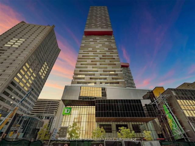 5303 8 Eglinton Avenue E, Toronto | 1Beds/1Bath, Condo, $2,175/mo | Condos. Ca