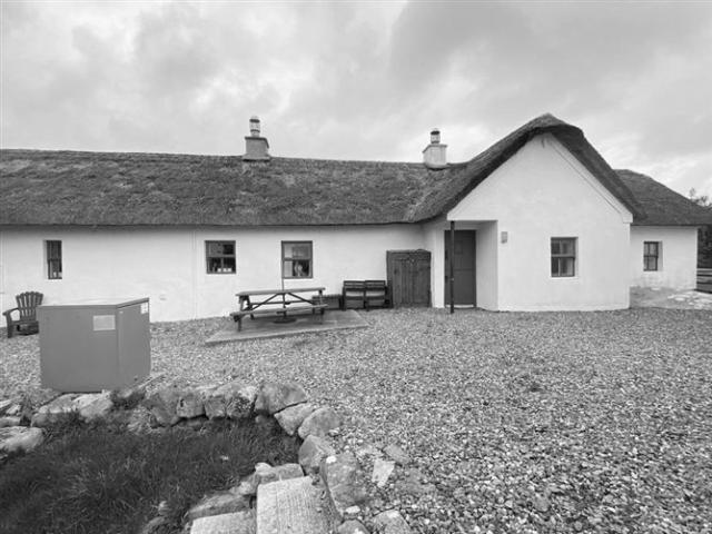 530,000 | Tar as Aís. Fan Tamaíll F94 D3H4, Cloughwilly Cottages, Cloughwally, Lettermacaward Henry Kee & Son 4908 MyHome. Ie Residential